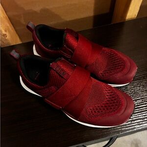 Tiem Women’s 7.5 Cycle Shoes